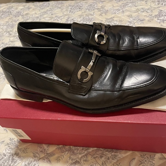 Men’s Ferragamo 9.5 main image 7
